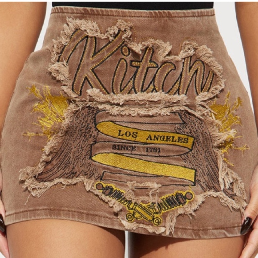 Medium skirt WORN ONCE